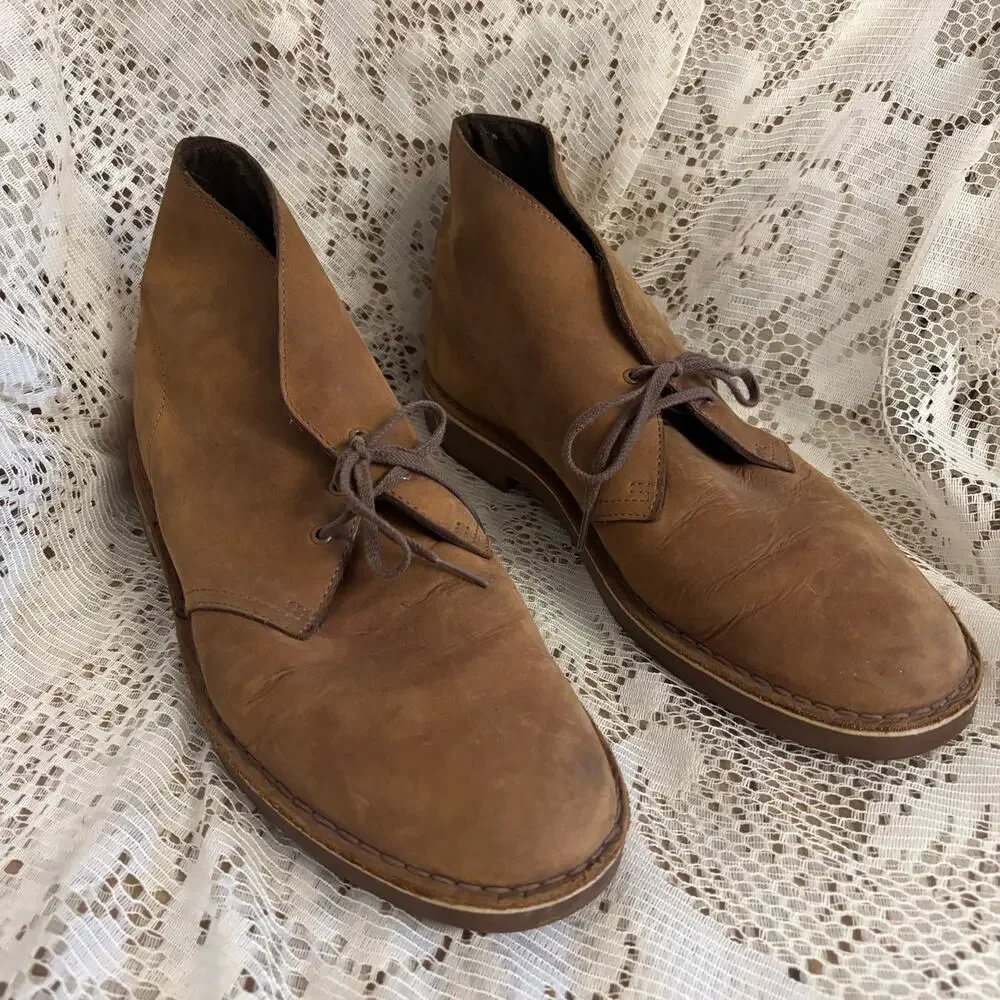 Clarks Bushacre 2 Men's US 13 M Sand Suede Chukka Boots
